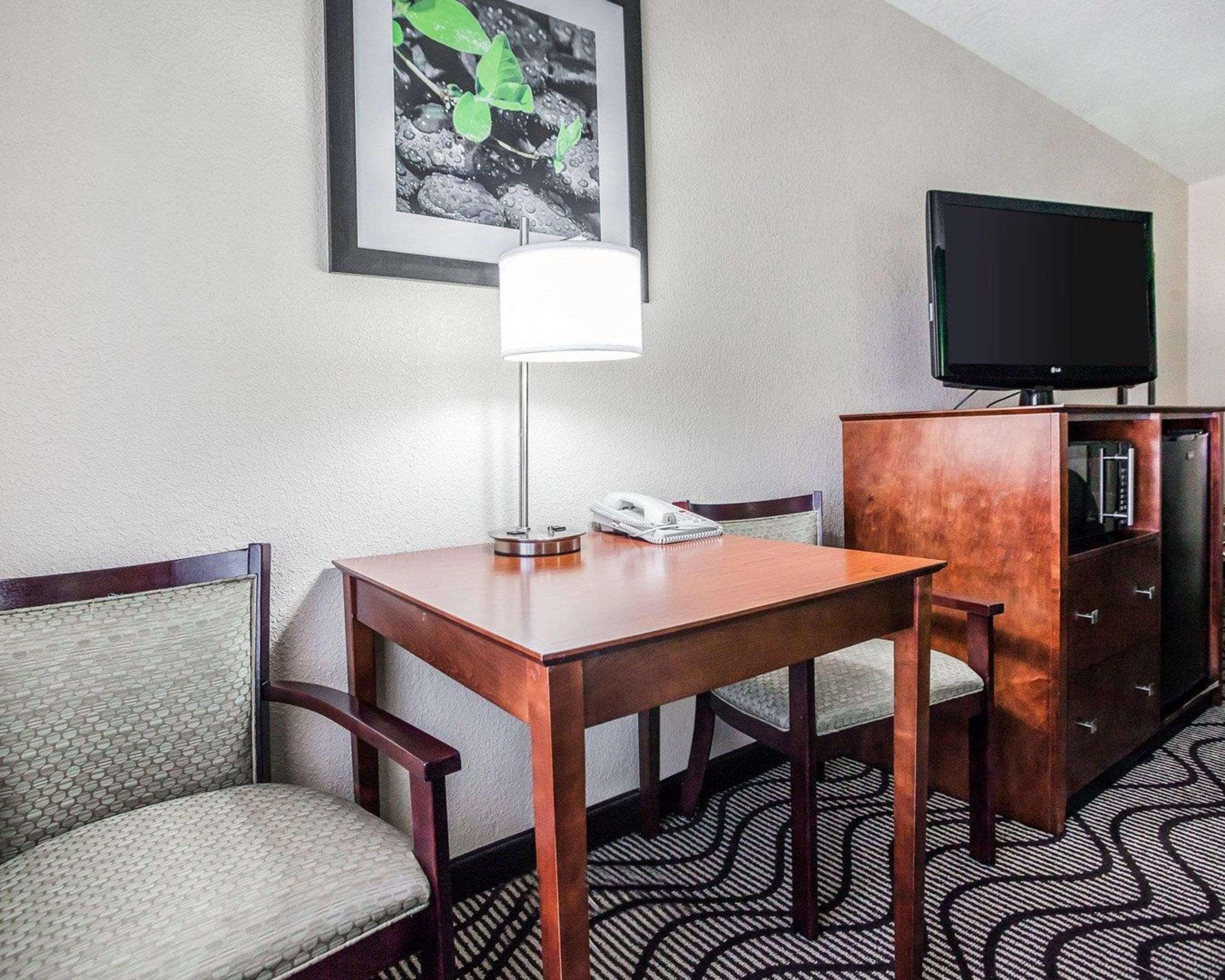 Quality Inn & Suites Altoona - Des Moines Dış mekan fotoğraf