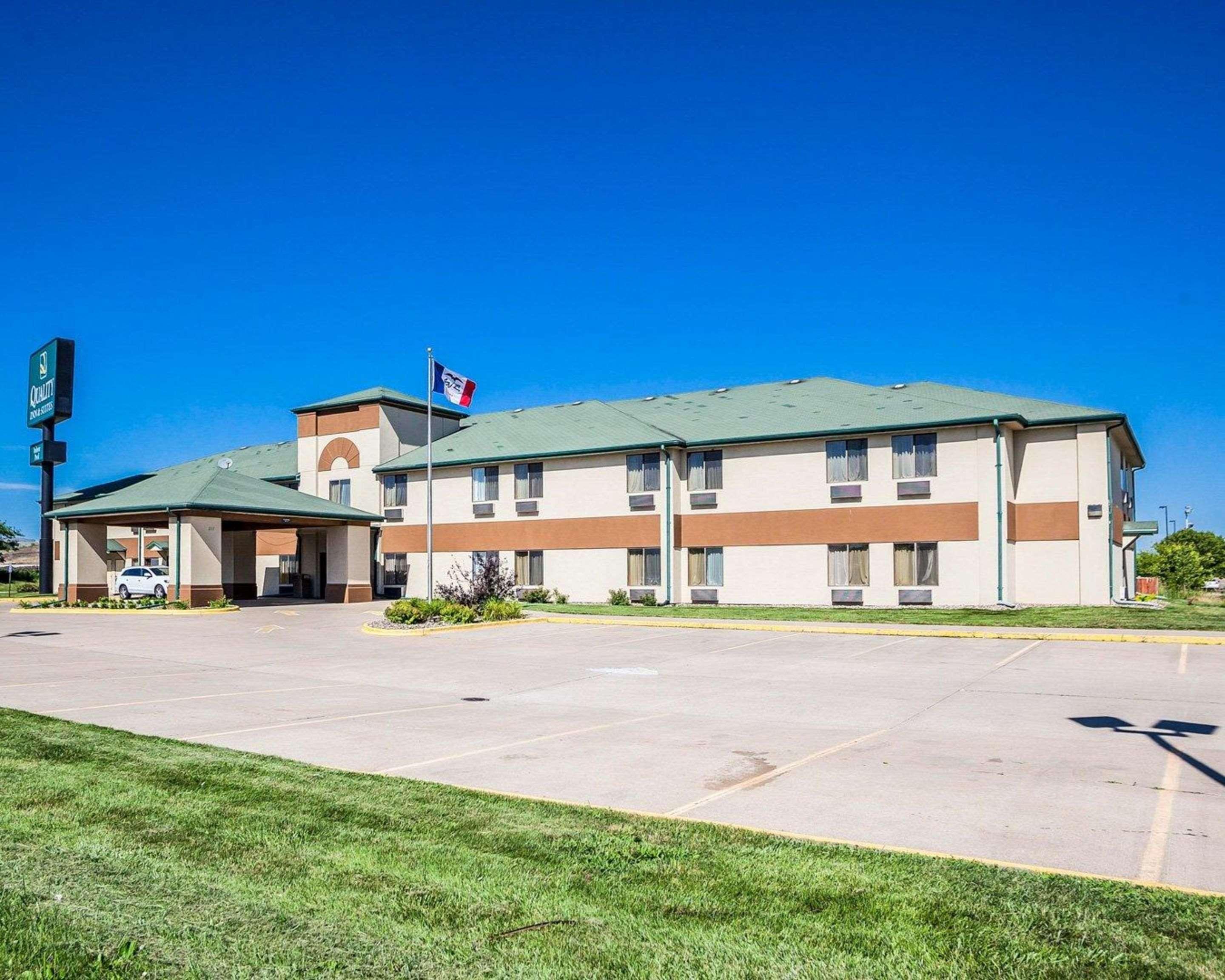 Quality Inn & Suites Altoona - Des Moines Dış mekan fotoğraf